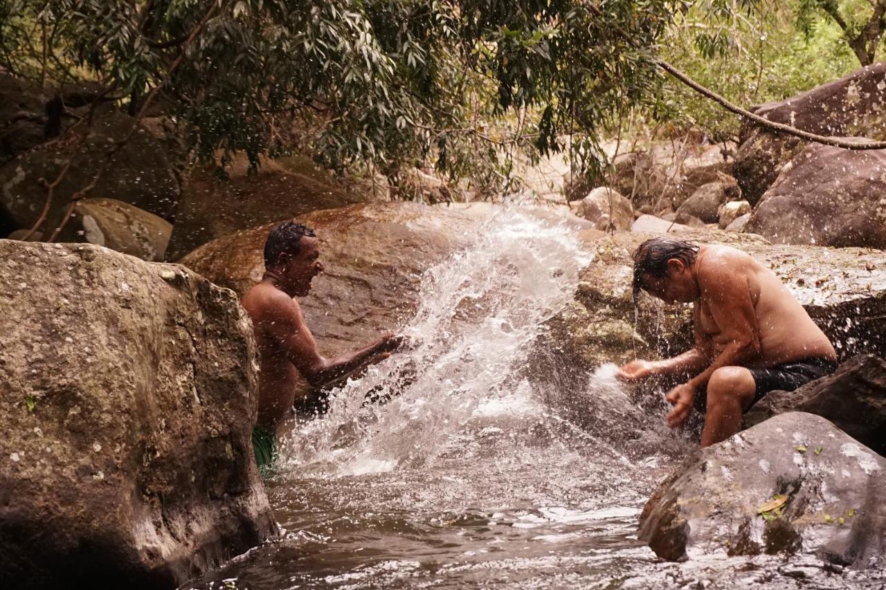 Retiyagama Eco Resort Teldeniya Bagian luar foto
